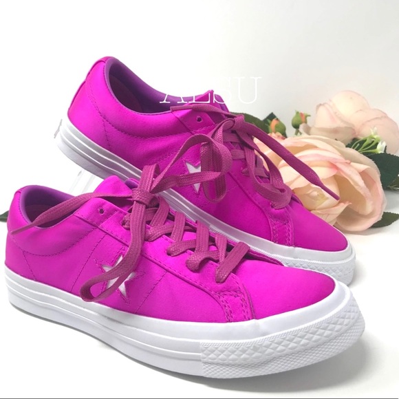 Converse Shoes - NWT Converse One Star ⭐️ OX Satin Hyper Magenta W
